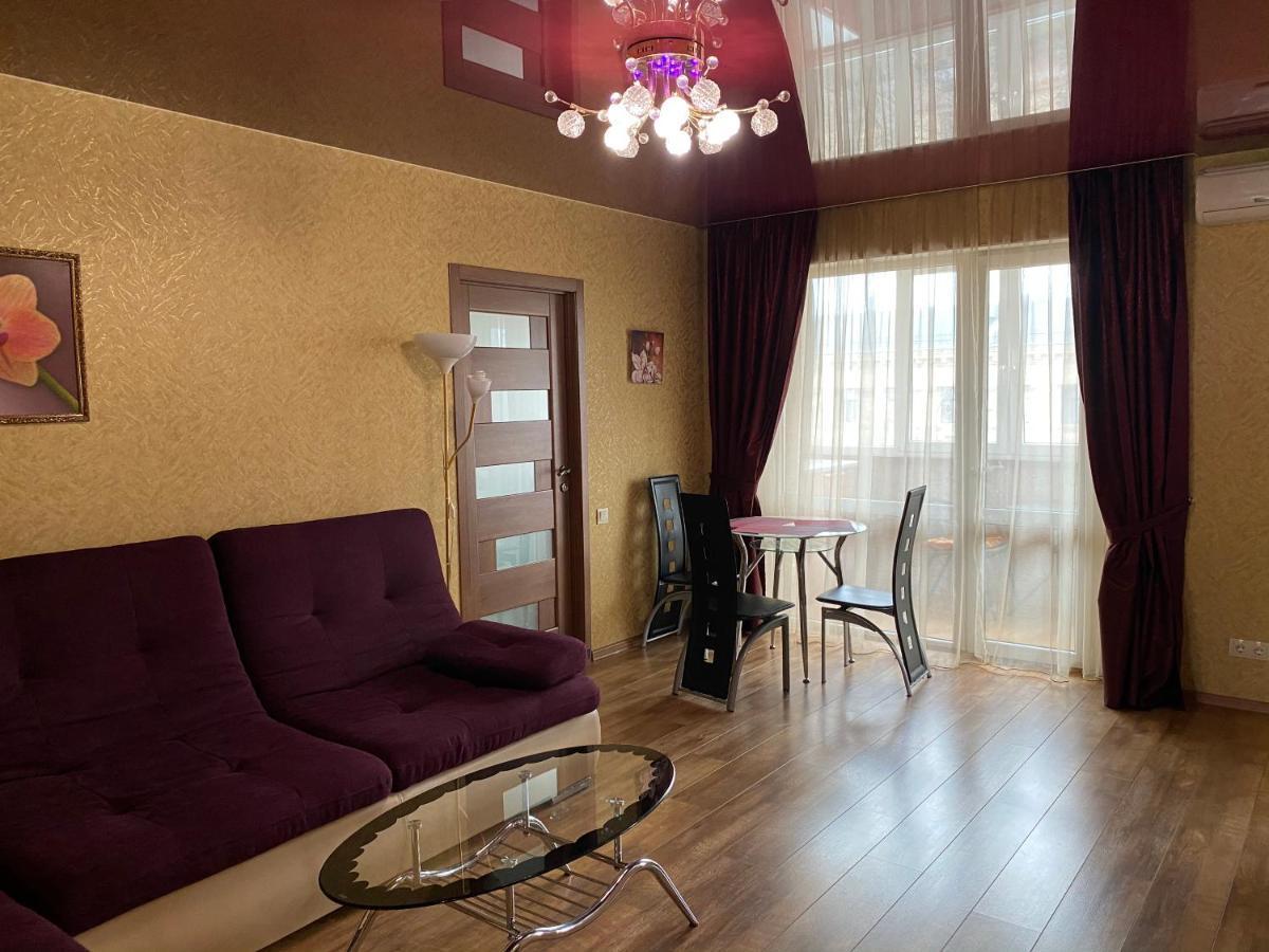 New Apartments With Panoramic Views On Avenue Nauky Kharkov Luaran gambar