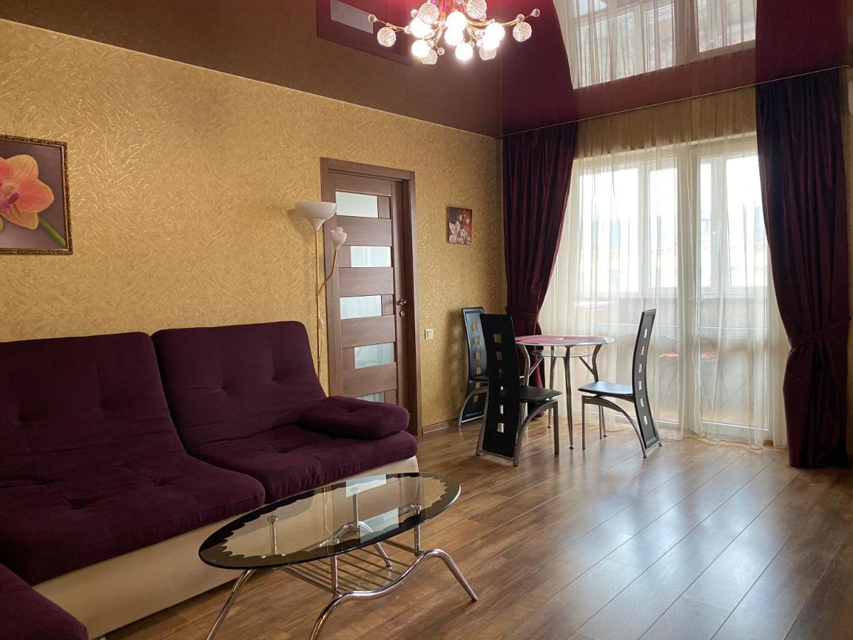 New Apartments With Panoramic Views On Avenue Nauky Kharkov Luaran gambar