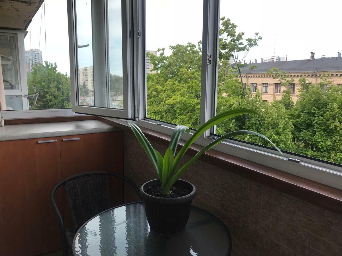 New Apartments With Panoramic Views On Avenue Nauky Kharkov Luaran gambar
