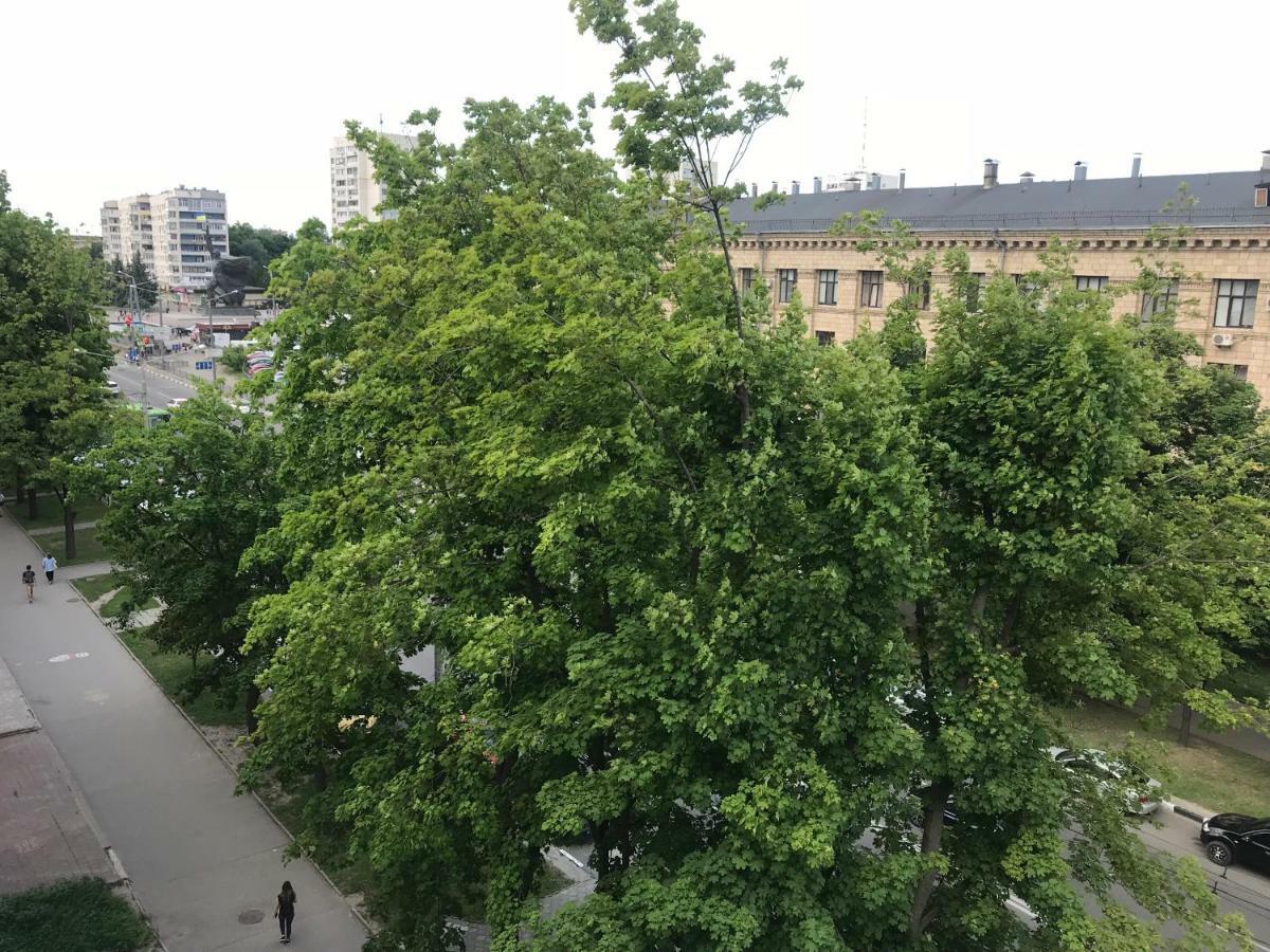 New Apartments With Panoramic Views On Avenue Nauky Kharkov Luaran gambar