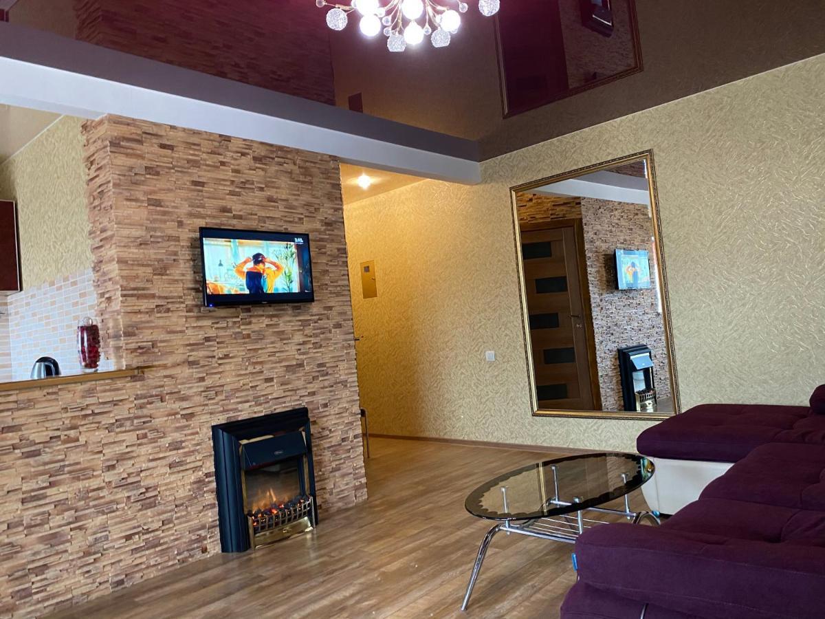 New Apartments With Panoramic Views On Avenue Nauky Kharkov Luaran gambar