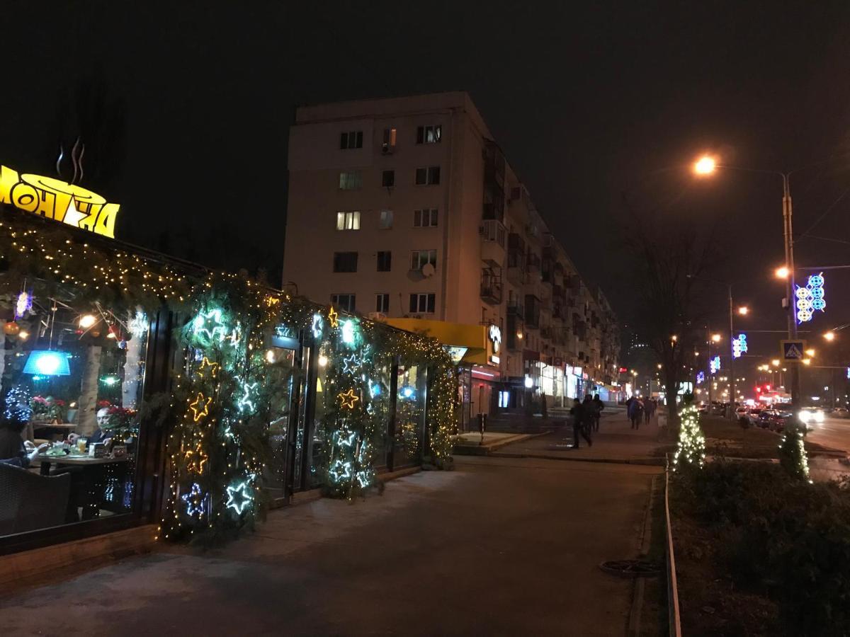 New Apartments With Panoramic Views On Avenue Nauky Kharkov Luaran gambar